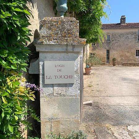 Logis De La Touche Bed & Breakfast Saint-Hilaire-des-Loges Екстериор снимка