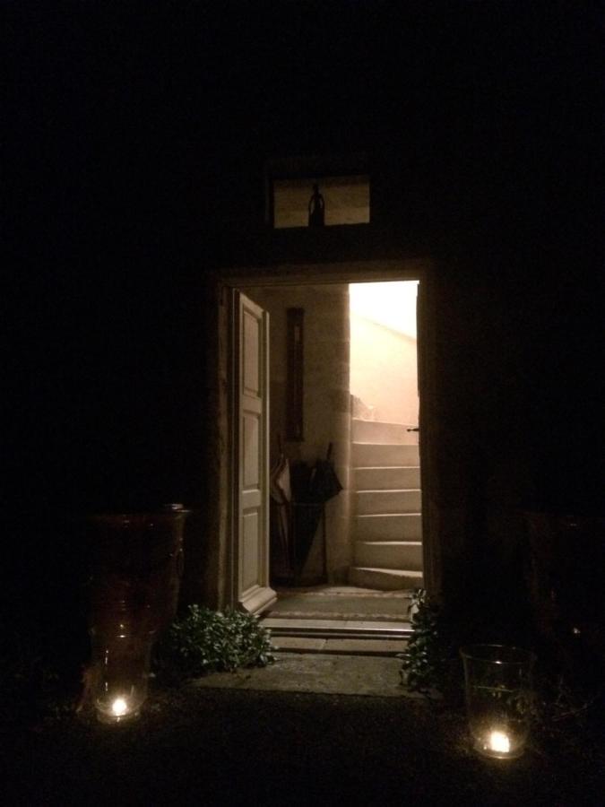 Logis De La Touche Bed & Breakfast Saint-Hilaire-des-Loges Екстериор снимка